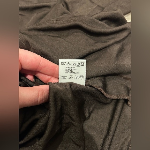 ESCADA Brown V-Neck Midi Dress / Size 36 / - Picture 6 of 6